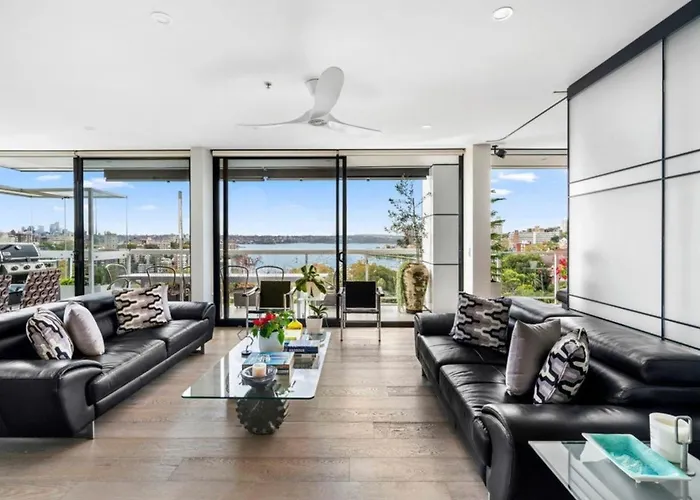 Jewel In The Bay Ih